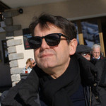 Toni, 62