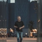 Alex, 48