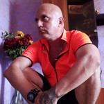 ����GUN, 48