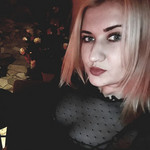 Ekaterina, 32