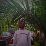 Farouk, 23